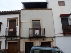 Venta Casa adosada Aguilar de La Frontera. Con terraza 100 m²