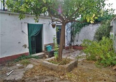 Venta Casa adosada Higuera de la Sierra. A reformar con terraza 194 m²