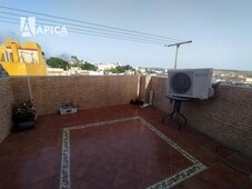 Venta Casa pareada Jerez de la Frontera. Plaza de aparcamiento calefacción central 102 m²
