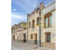 Venta Casa unifamiliar Bàscara. Calefacción individual 327 m²