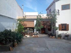 Venta Casa unifamiliar en Calle Virgen de la Salud Crevillent. Buen estado 410 m²