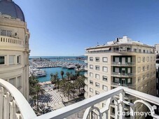 Venta Piso Alicante - Alacant. Piso de dos habitaciones en Rambla Méndez Núñez 4. Buen estado sexta planta con terraza