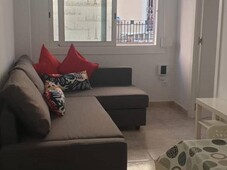 Venta Piso L'Hospitalet de Llobregat. Piso de tres habitaciones en Carrer del Progrés. Muy buen estado