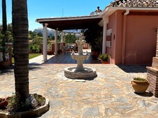 Chalet en venta en Sotoserena, Estepona, Málaga