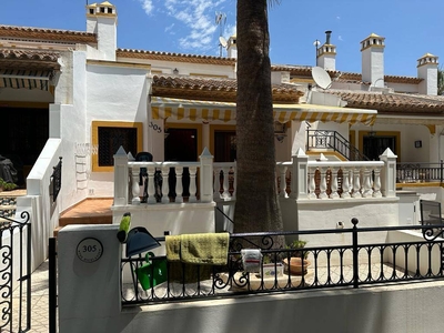 Alquiler Casa unifamiliar en Calle. Villamartín-Las Filipinas Orihuela (Alicante) Orihuela. Buen estado 74 m²