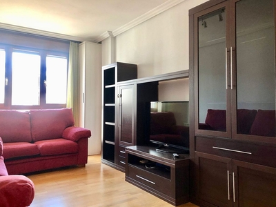 Alquiler de piso en Girón - Villa del Prado de 2 habitaciones con garaje y muebles