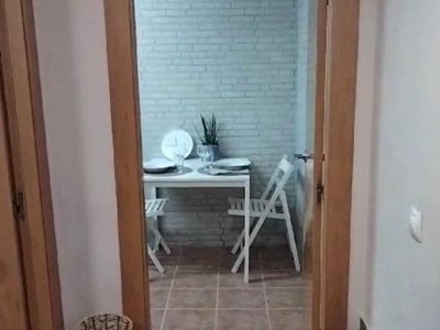 Alquiler Piso Riba-roja de Túria. Piso de una habitación