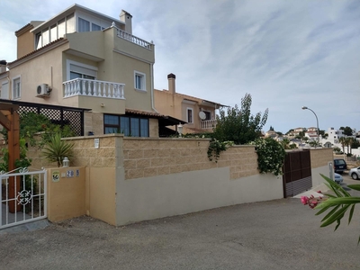 Chalet en venta en Filipinas, Alicante