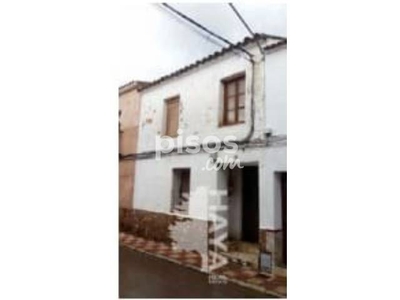 Casa adosada en venta en Alcoba en Alcoba de los Montes por 25.000 €