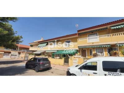 Casa adosada en venta en Mazarrón en Cuatro Plumas-La Cumbre por 98.200 €