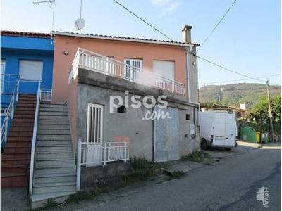 Casa adosada en venta en Rosal (O) en Calvario (O Rosal) por 104.100 €