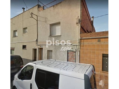 Casa adosada en venta en Sabadell en La Creu de Barberà por 80.100 €