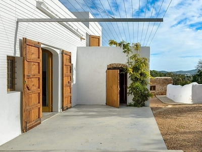 Chalet en venta en Sant Rafael de Sa Creu, Sant Antoni de Portmany, Ibiza