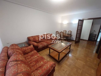 Piso en venta en Calle de Ramón Ortiz de Zárate en Centro por 290.000 €