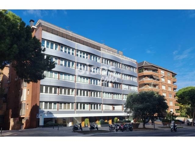 Piso en venta en VIA Augusta, 232, cerca de Carrer de les Escoles Pies