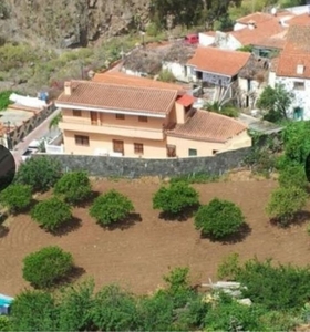 Venta de casa con terraza en Valsequillo (Valsequillo de Gran Canaria)