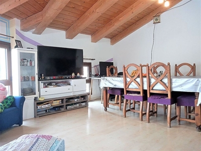 Venta de piso en El Pinar - San León - Las Viñas de 3 habitaciones con calefacción