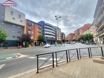 Venta de piso en ensanche (Teruel), Ensanche