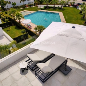 Apartamento en venta en Paraiso-Borronal, Estepona