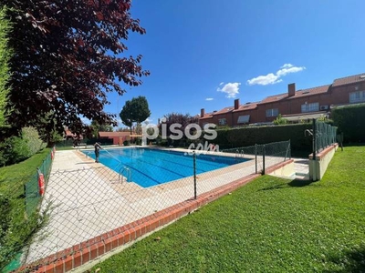 Chalet en venta en Centro-Zona de la Estación