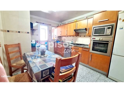 Piso en venta en Carrer d'Indalecio Prieto, 17