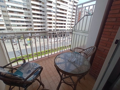Alquiler de piso en Centro - Logroño de 2 habitaciones con terraza y calefacción
