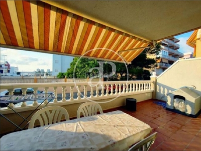 Alquiler de piso en El Perelló - Les Palmeres - Mareny de Barraquetes de 2 habitaciones con terraza y muebles