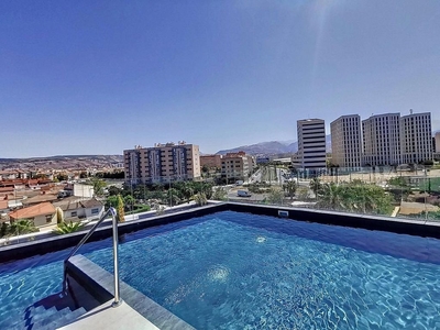 Alquiler de piso en San Miguel de 2 habitaciones con terraza y piscina