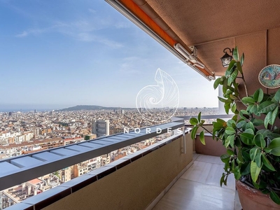 Ático en venta en El Camp d'en Grassot i Gràcia Nova de 3 habitaciones con terraza y garaje