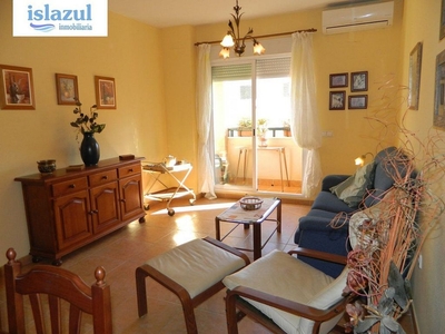 Piso en alquiler en Isla Cristina ciudad de 2 habitaciones con terraza y muebles
