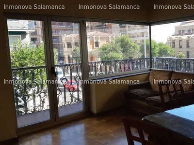 Piso en alquiler en Salesas - Labradores de 4 habitaciones con terraza y muebles