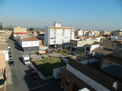 Piso en venta en Benifairó de les Valls de 3 habitaciones con terraza y balcón
