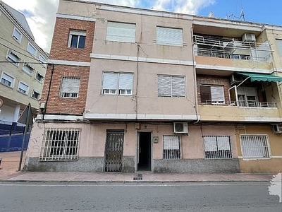Piso en venta en Molina de Segura ciudad de 5 habitaciones y 122 m²