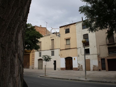 Piso en venta en Valls de 3 habitaciones con terraza