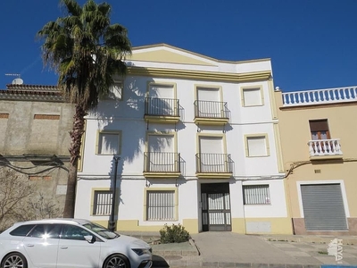 Venta de piso en Puerto Serrano de 2 habitaciones con terraza y garaje