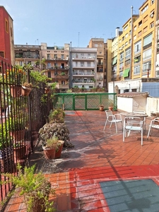 Venta de piso en Sant Antoni de 4 habitaciones con terraza y jardín