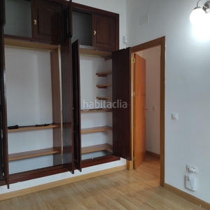 Alquiler apartamento con ascensor y calefacción en Alcalá de Henares