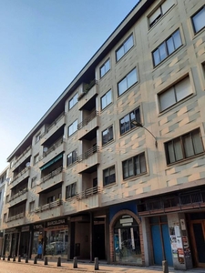 Alquiler de piso en calle Eduardo Marquina de 4 habitaciones con terraza y garaje