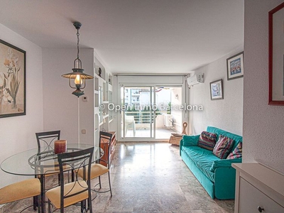 Alquiler piso en carrer mossèn ribas llopis piso con 2 habitaciones amueblado con ascensor, calefacción y aire acondicionado en Sitges
