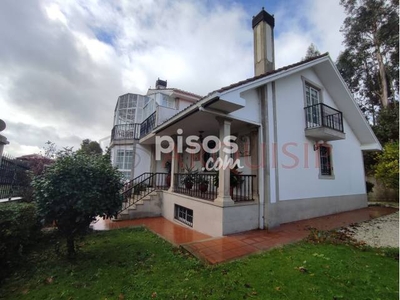 Casa en venta en O Milladoiro en O Milladoiro por 325.000 €