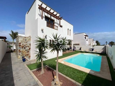 Chalet en venta en Costa Teguise