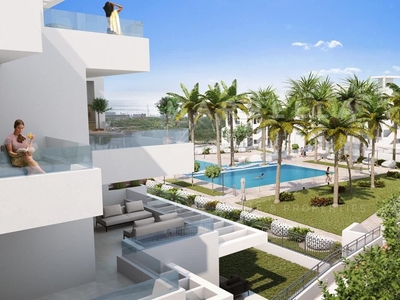 Apartamento en venta en Guadalobón, Estepona, Málaga