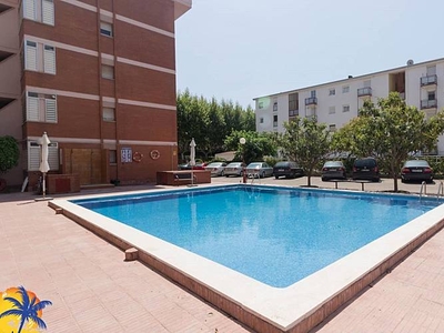 Bonito apartamento 5 pax con piscina en Salou..