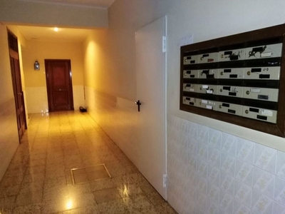 Piso en venta en Arenal - La Pólvora de 3 habitaciones con terraza