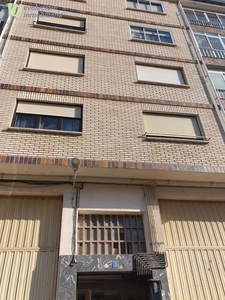 Piso en venta en calle Juan I de Castilla de 4 habitaciones con terraza y calefacción