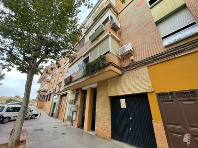 Piso en venta en La Paz de 3 habitaciones con terraza y ascensor