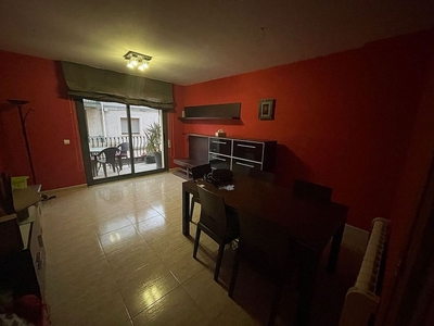Piso en venta en Vila-rodona de 4 habitaciones con terraza y garaje