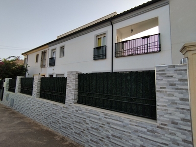 Venta de casa con terraza en El Brillante, El Tablero, Valdeolleros (Córdoba), San Rafael de la Albaida