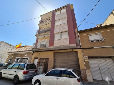 Venta de piso en Almoradí de 3 habitaciones con terraza