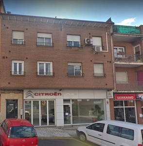 Venta de piso en Arenas de San Pedro de 3 habitaciones con terraza y garaje